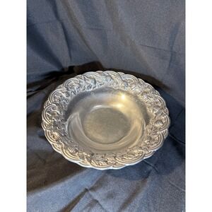 Elegant Pewter Bowl Grapevine‎ Border Scalloped Edge Decorative Dish